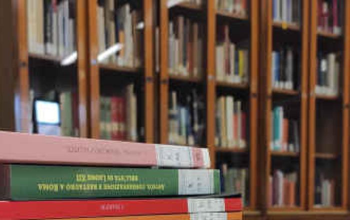 DAL 5 OTTOBRE 2020 PRENOTA IL  POSTO PER LA CONSULTAZIONE IN BIBLIOTECA!